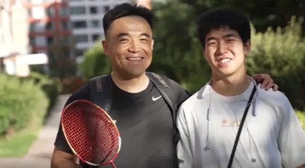 劉建波、劉傲寒父子。北航供圖