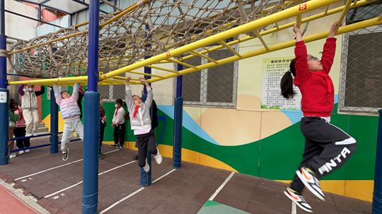 孩子從。校方供圖